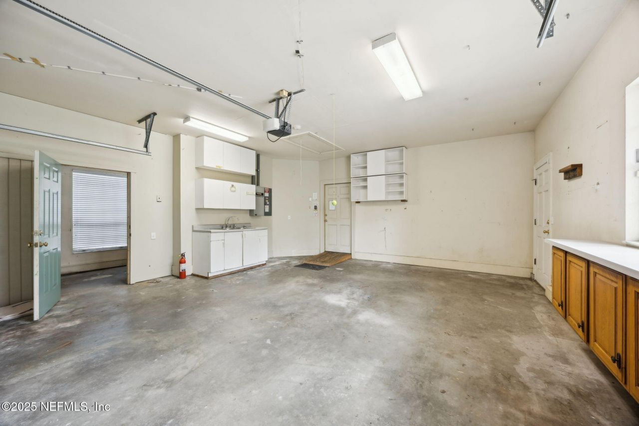 1326 Riverplace Drive, Jacksonville, FL 32223 Photo