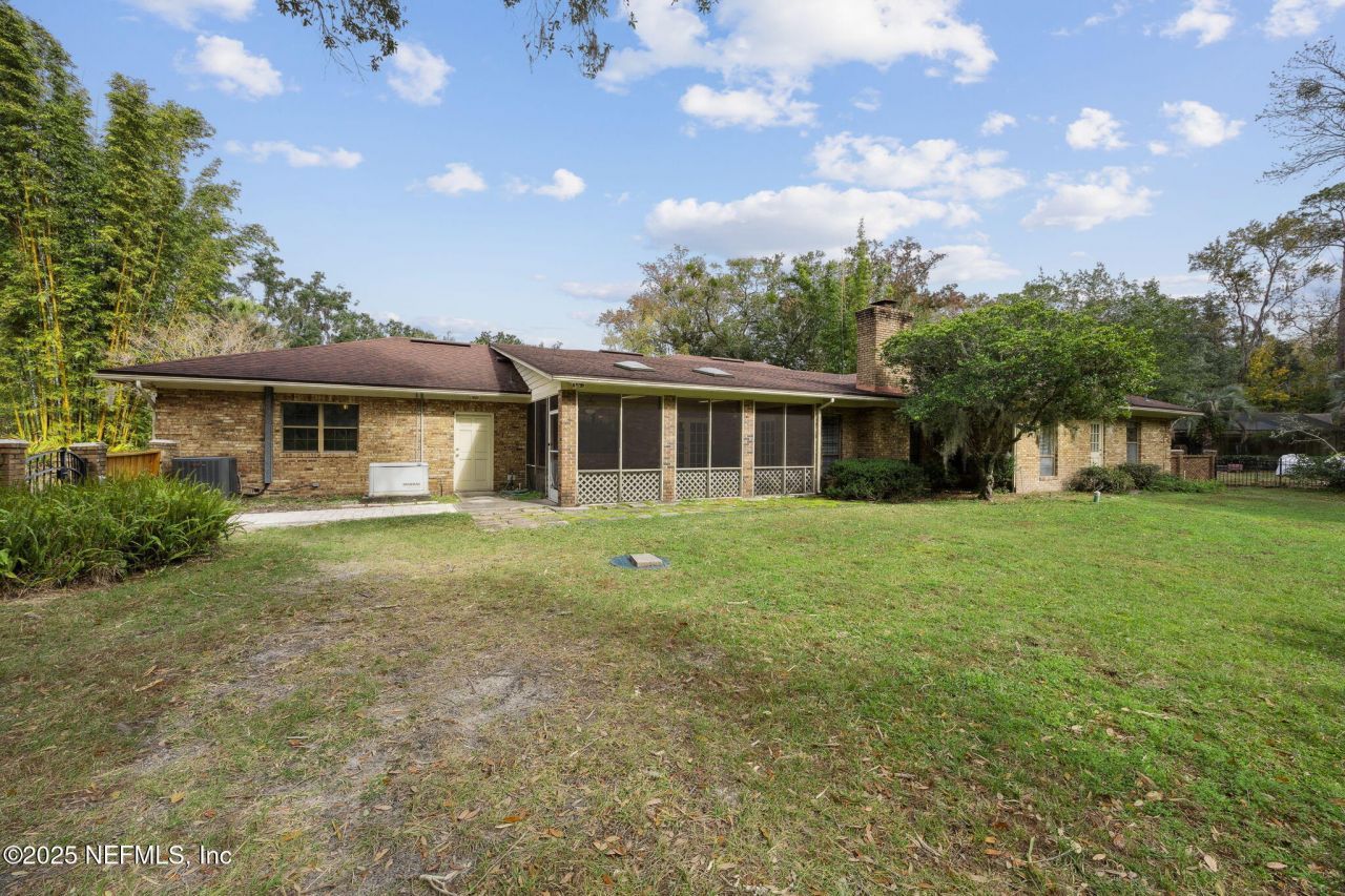 1326 Riverplace Drive, Jacksonville, FL 32223 Photo