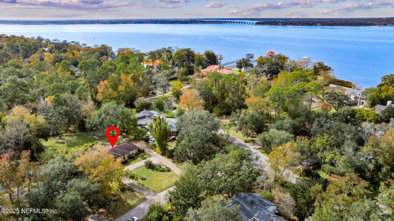 1326 Riverplace Drive, Jacksonville, FL 32223 Photo