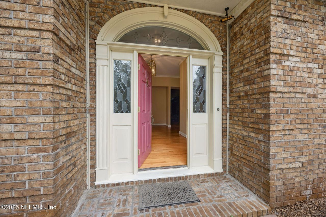 1326 Riverplace Drive, Jacksonville, FL 32223 Photo