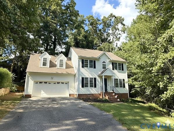 4608 Stoney Creek Parkway, Chester, VA 23831