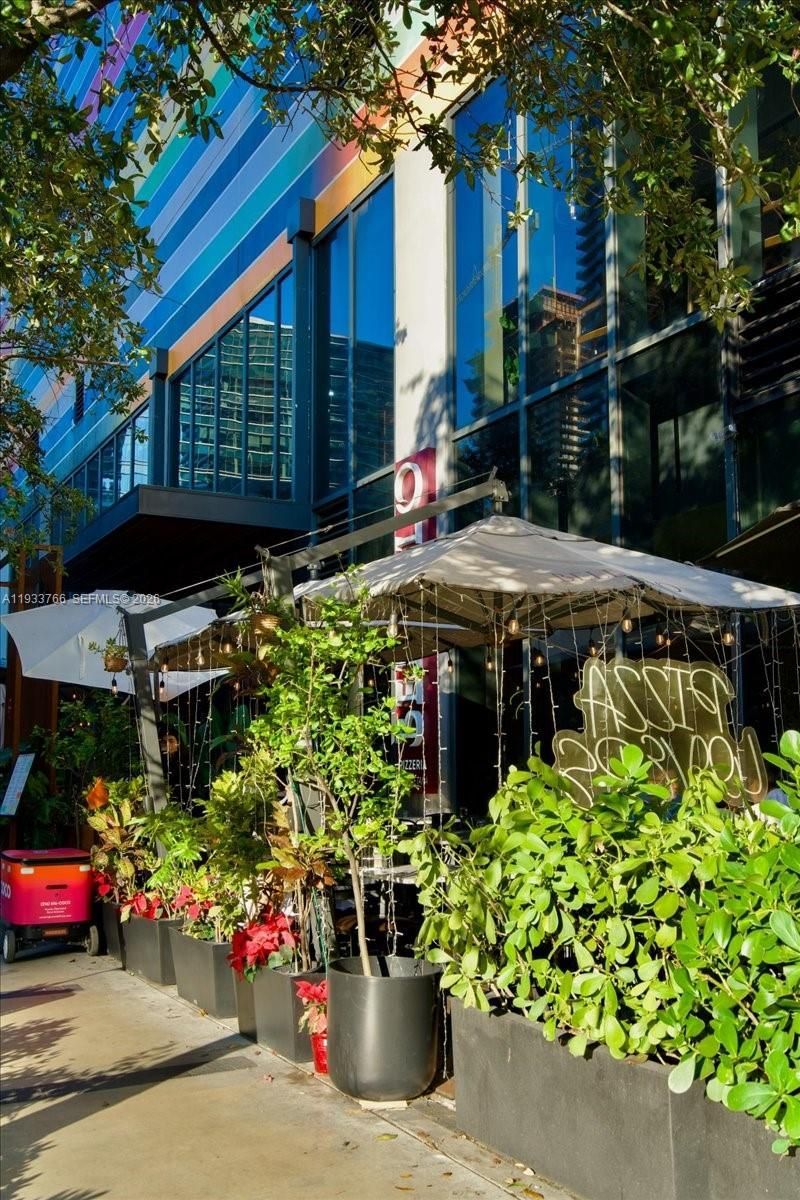 45 SW 9th St, Unit 4306, Miami, FL 33130 Photo