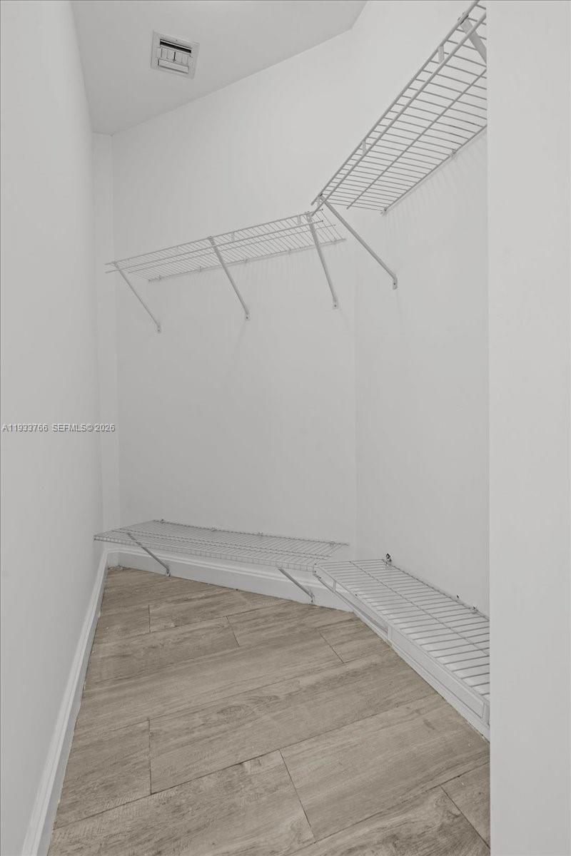 45 SW 9th St, Unit 4306, Miami, FL 33130 Photo