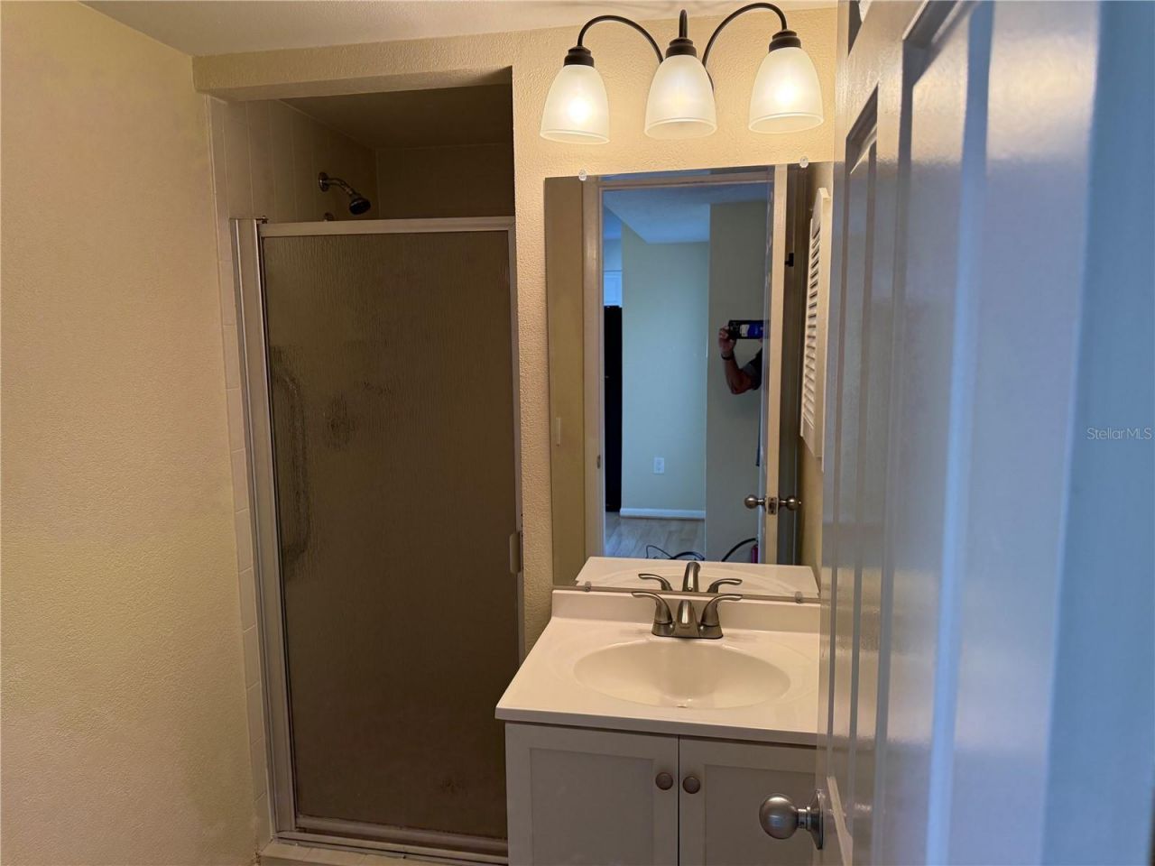 5697 Ashton Lake Drive, Unit 6, Sarasota, FL 34231 Photo
