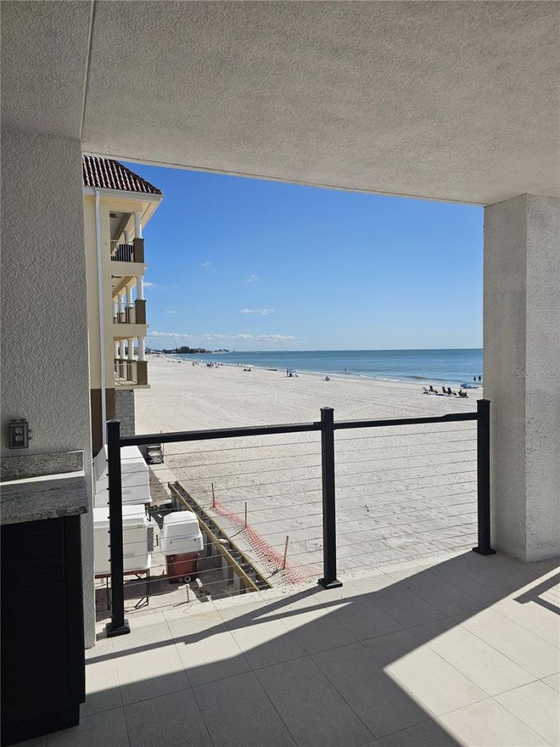 14048 Gulf Boulevard, Unit 301, Madeira Beach, FL 33708 Photo