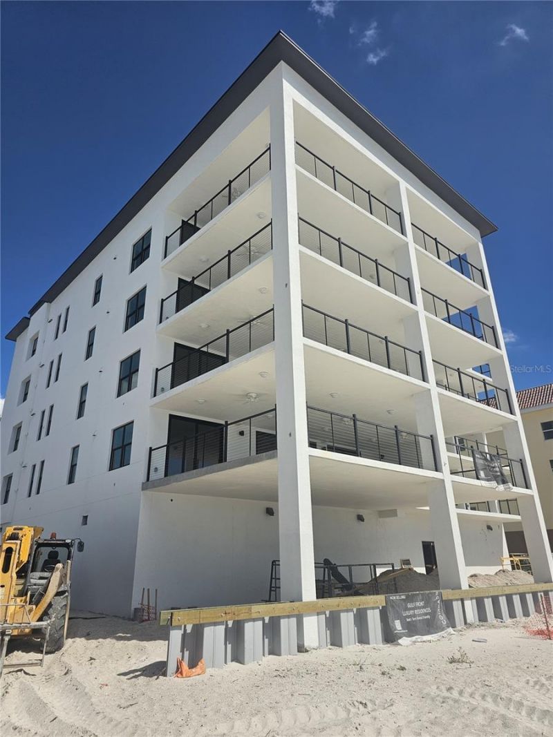 14048 Gulf Boulevard, Unit 301, Madeira Beach, FL 33708 Photo