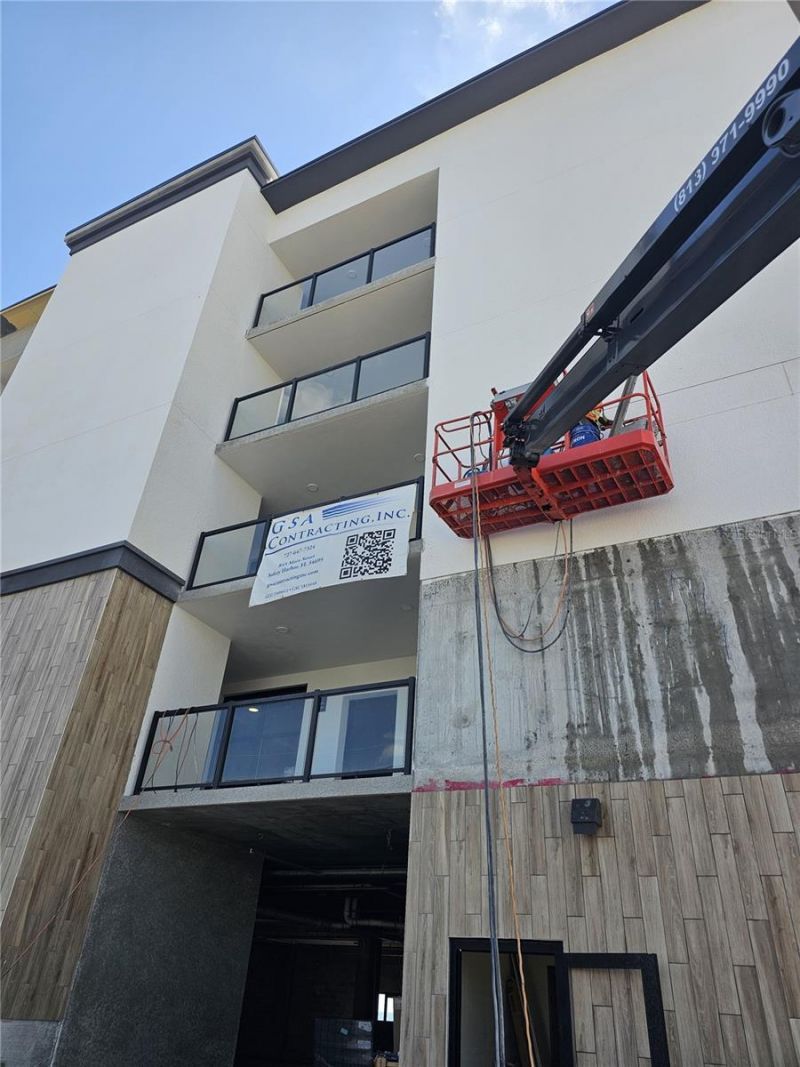 14048 Gulf Boulevard, Unit 301, Madeira Beach, FL 33708 Photo