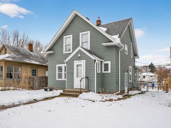 1045 Magnolia Avenue E, Saint Paul, MN 55106