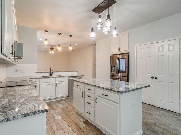 4812 Parkmount Drive, Fort Worth, TX 76137