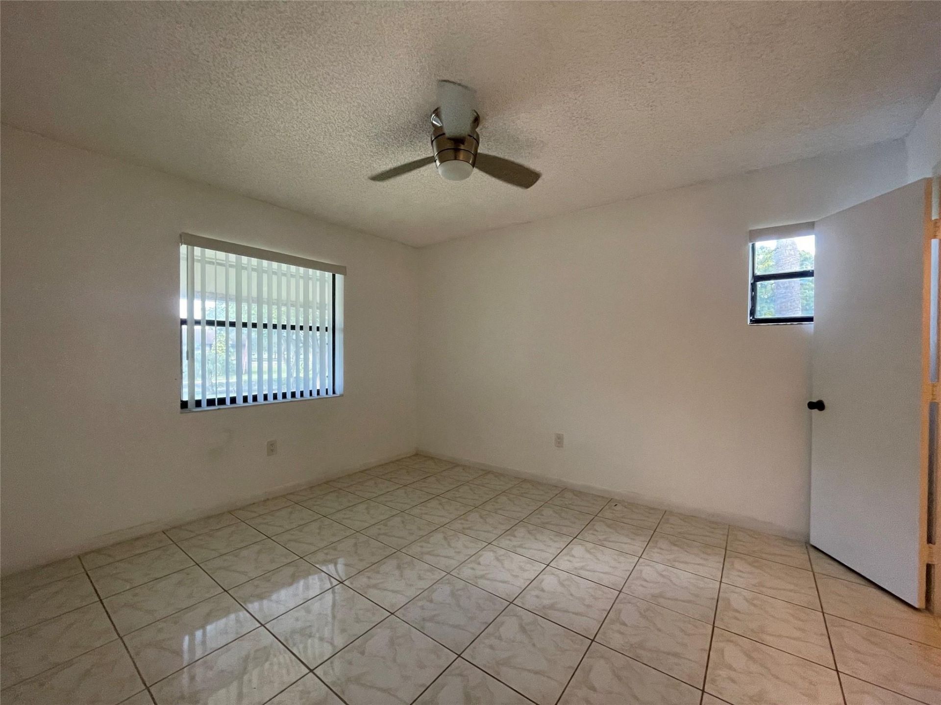 6040 Shakerwood Circle, Unit 205, Tamarac, FL 33319 Photo