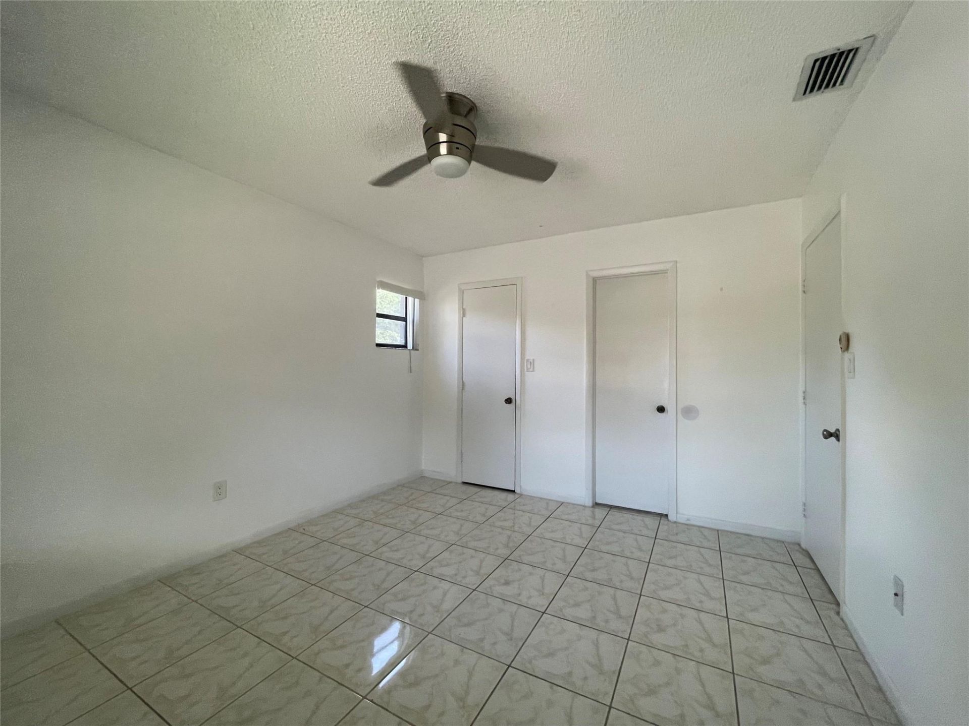 6040 Shakerwood Circle, Unit 205, Tamarac, FL 33319 Photo