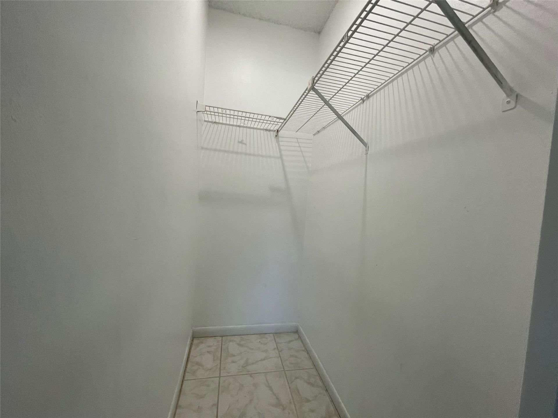 6040 Shakerwood Circle, Unit 205, Tamarac, FL 33319 Photo