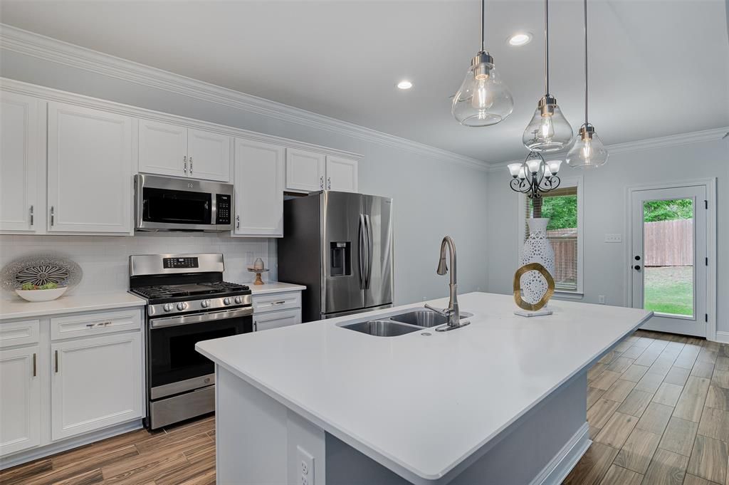 50 Crowder Drive, Benton, LA 71006 Main Photo