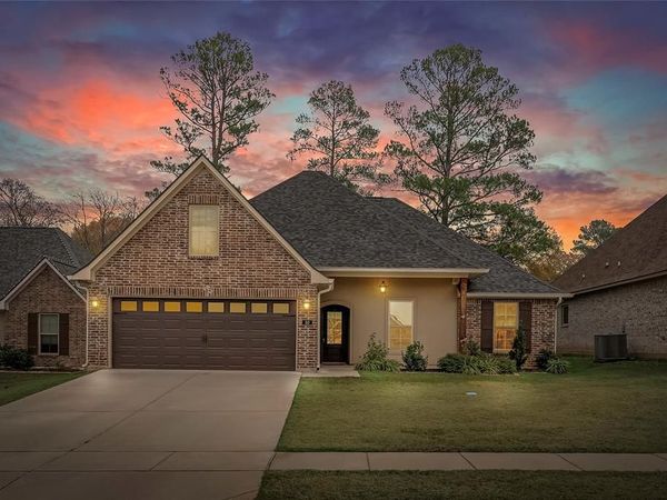 50 Crowder Drive, Benton, LA 71006