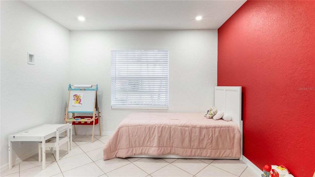 132 Chestnut Circle, Royal Palm Beach, FL 33411 Photo