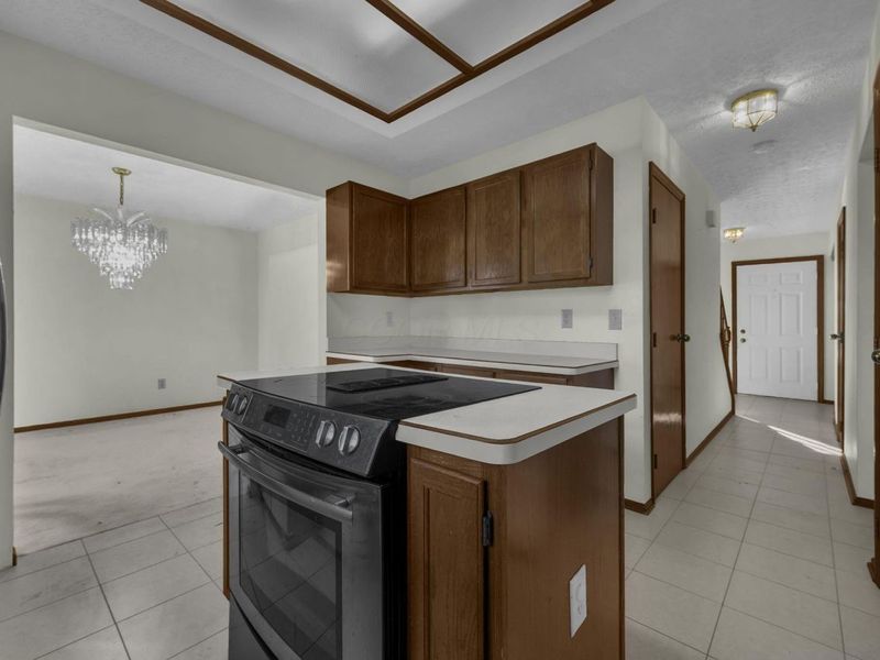 7456 Mapleleaf Court, Columbus, OH 43235 Photo 17