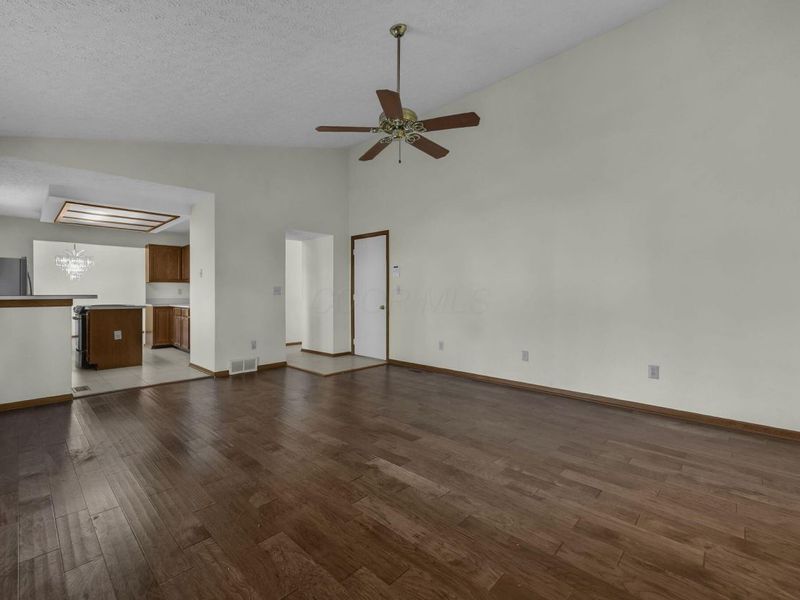 7456 Mapleleaf Court, Columbus, OH 43235 Photo 22