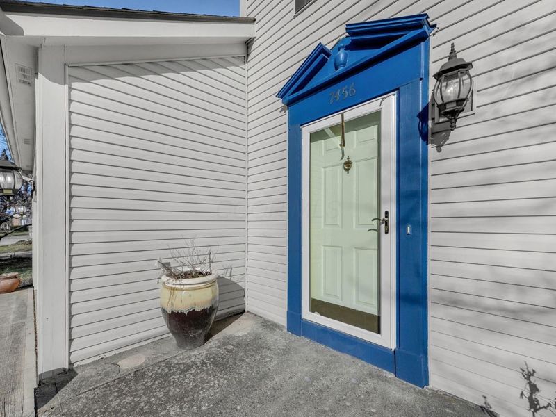 7456 Mapleleaf Court, Columbus, OH 43235 Photo 3