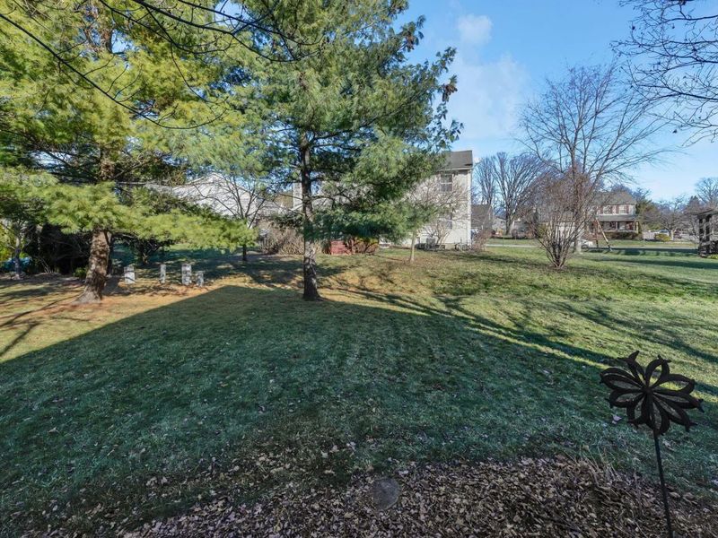 7456 Mapleleaf Court, Columbus, OH 43235 Photo 38