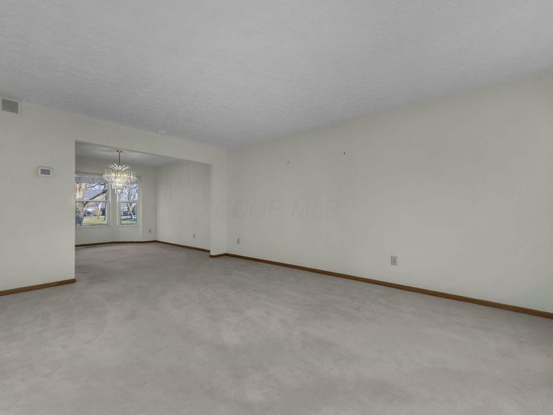 7456 Mapleleaf Court, Columbus, OH 43235 Photo 5