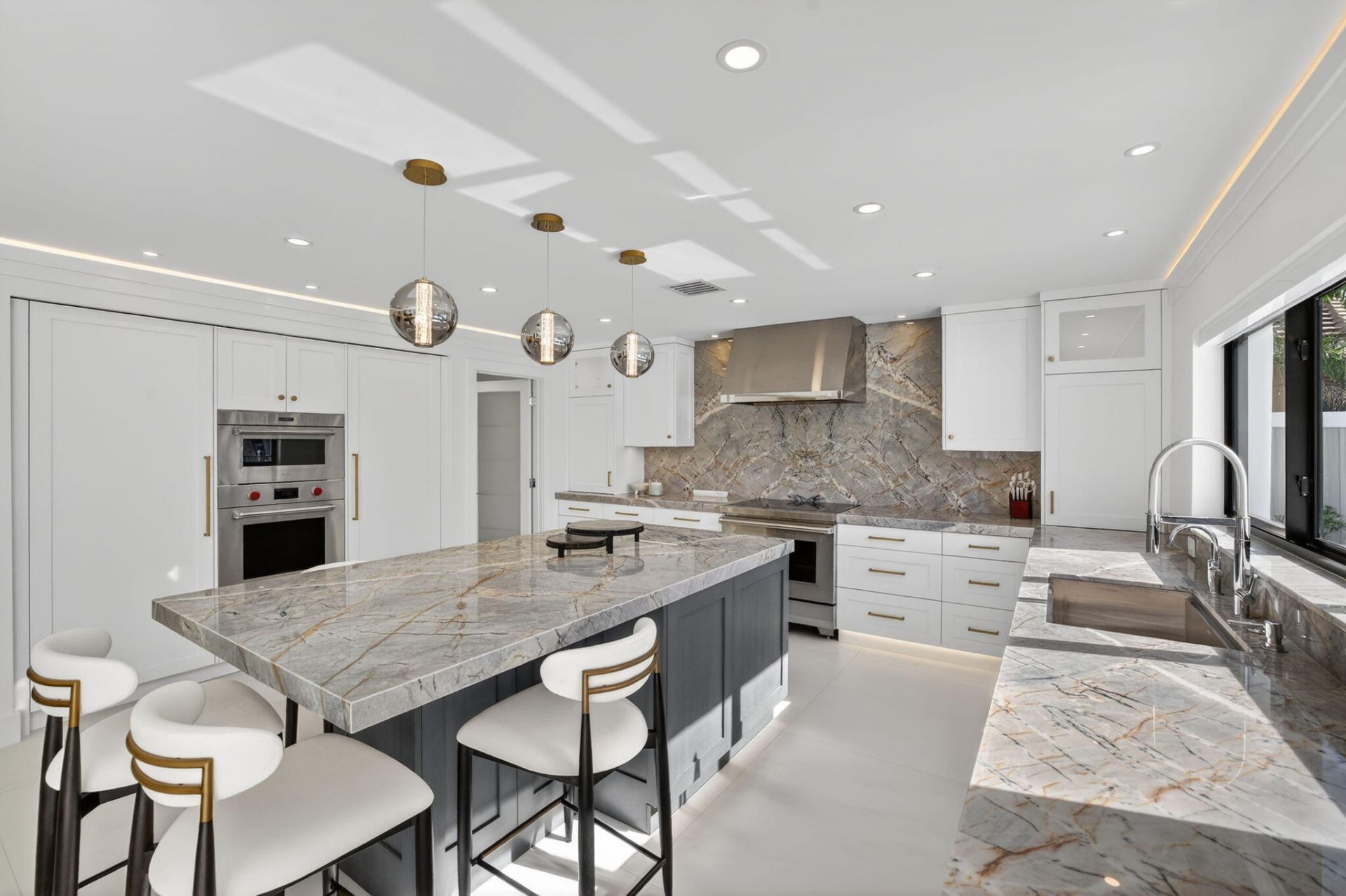 3316 NE 37th Street, Fort Lauderdale, FL 33308 Photo