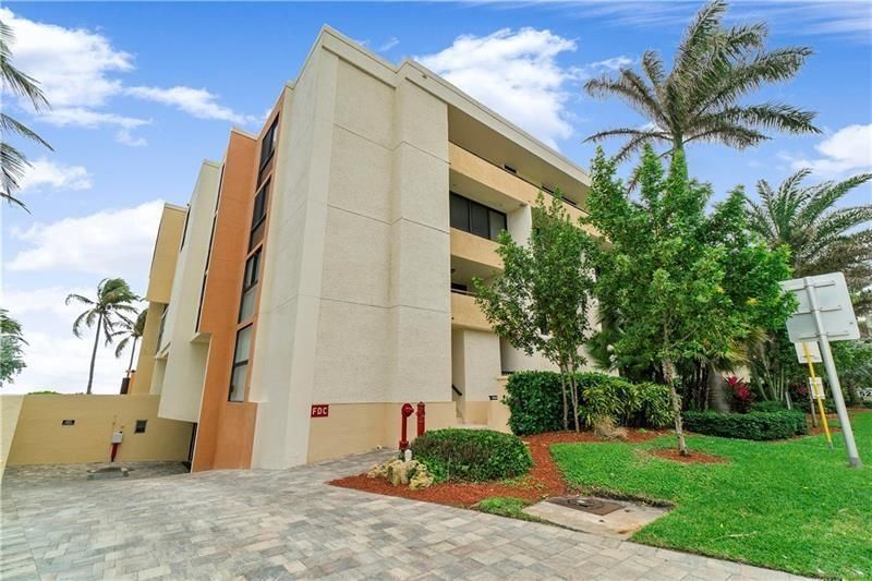 520 N Ocean Boulevard, Unit 2, Pompano Beach, FL 33062 Photo