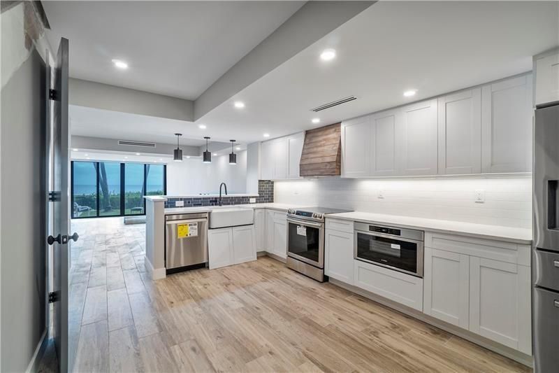 520 N Ocean Boulevard, Unit 2, Pompano Beach, FL 33062 Photo