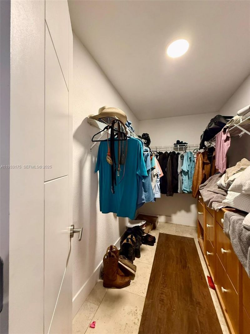 Please Call For Address, Miami, FL 33165 Photo