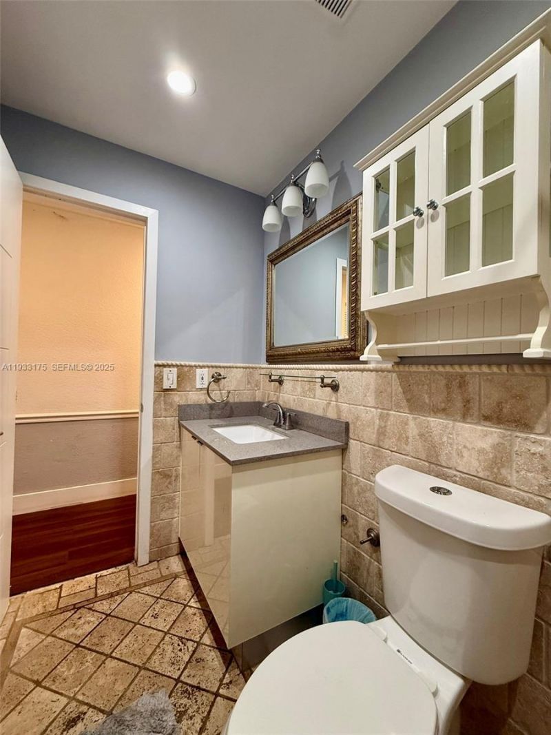 Please Call For Address, Miami, FL 33165 Photo