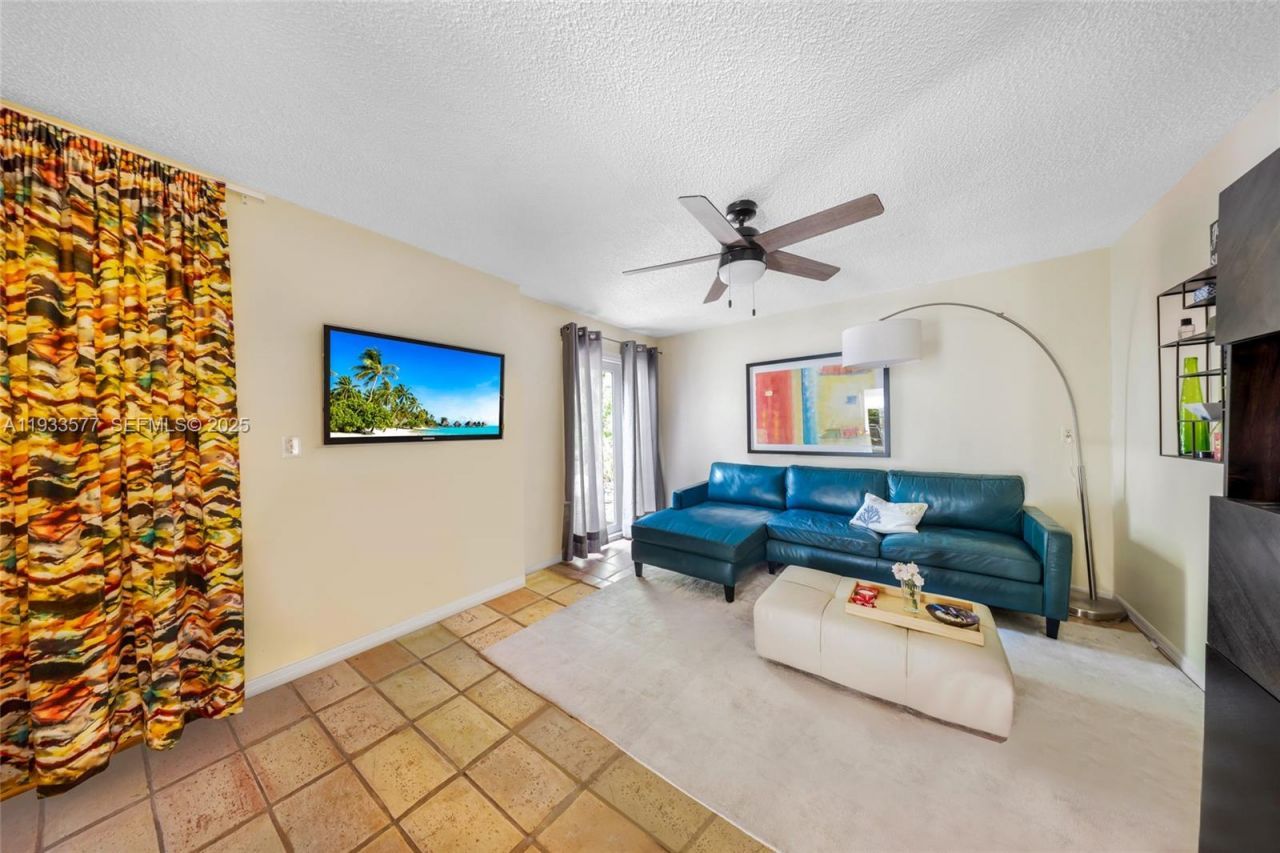 1840 Tigertail Ave, Miami, FL 33133 Photo