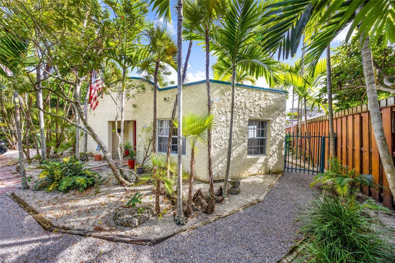 1840 Tigertail Ave, Miami, FL 33133 Photo