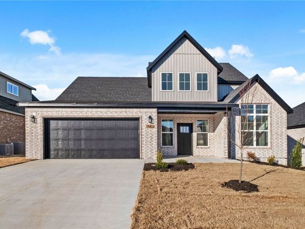 7002 High Meadow Boulevard, Bentonville, AR 72713