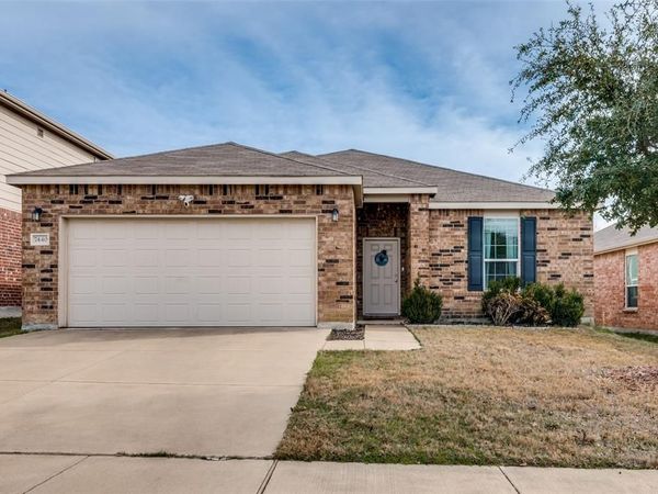 7440 Bronsind Trail, Fort Worth, TX 76131