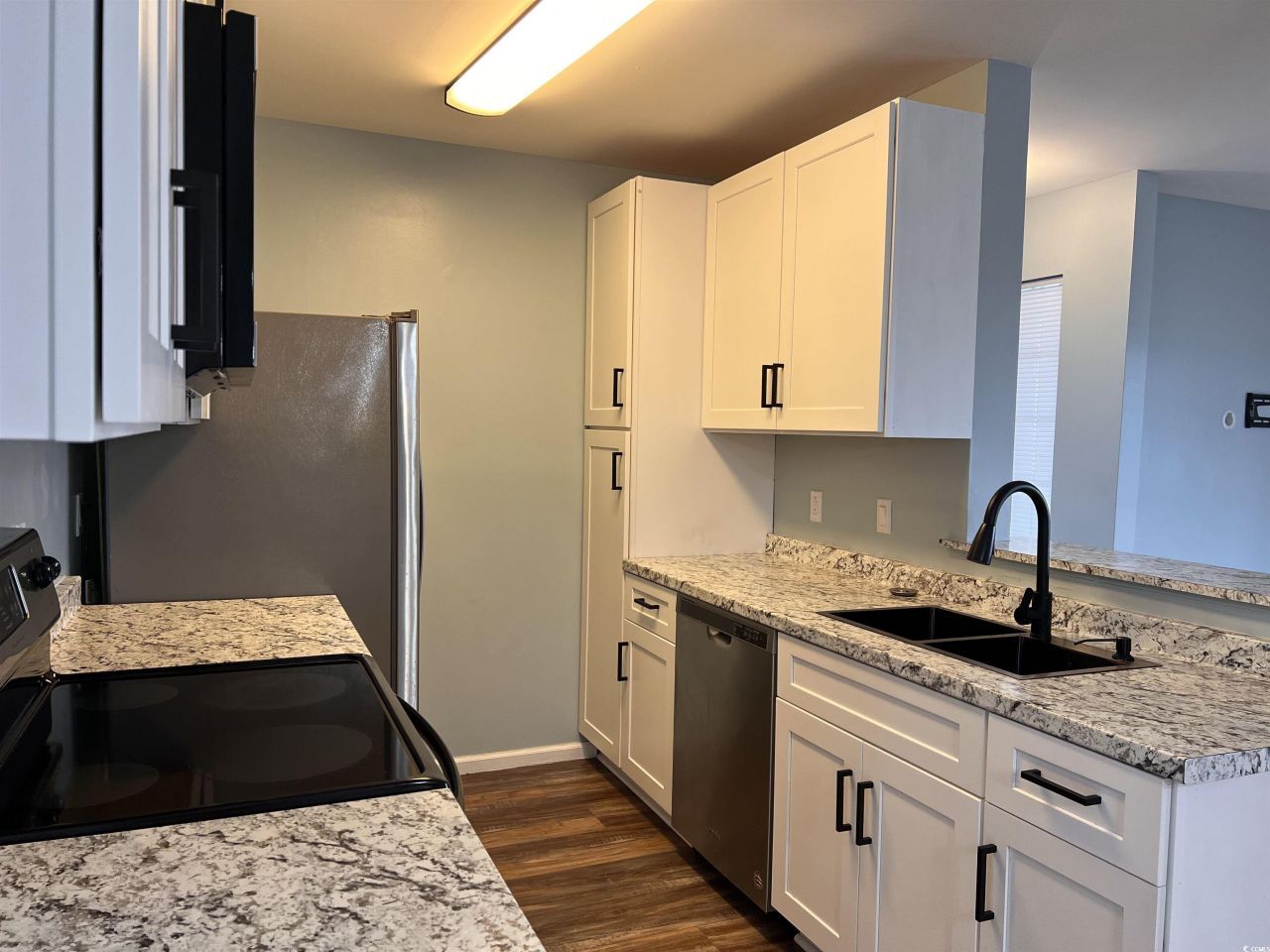 2258 Huntingdon Dr. Photo 24