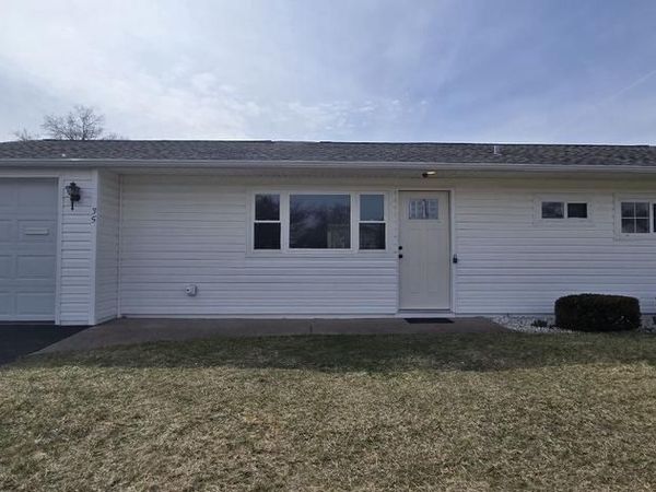 35 BEECHTREE ROAD, LEVITTOWN, PA 19057