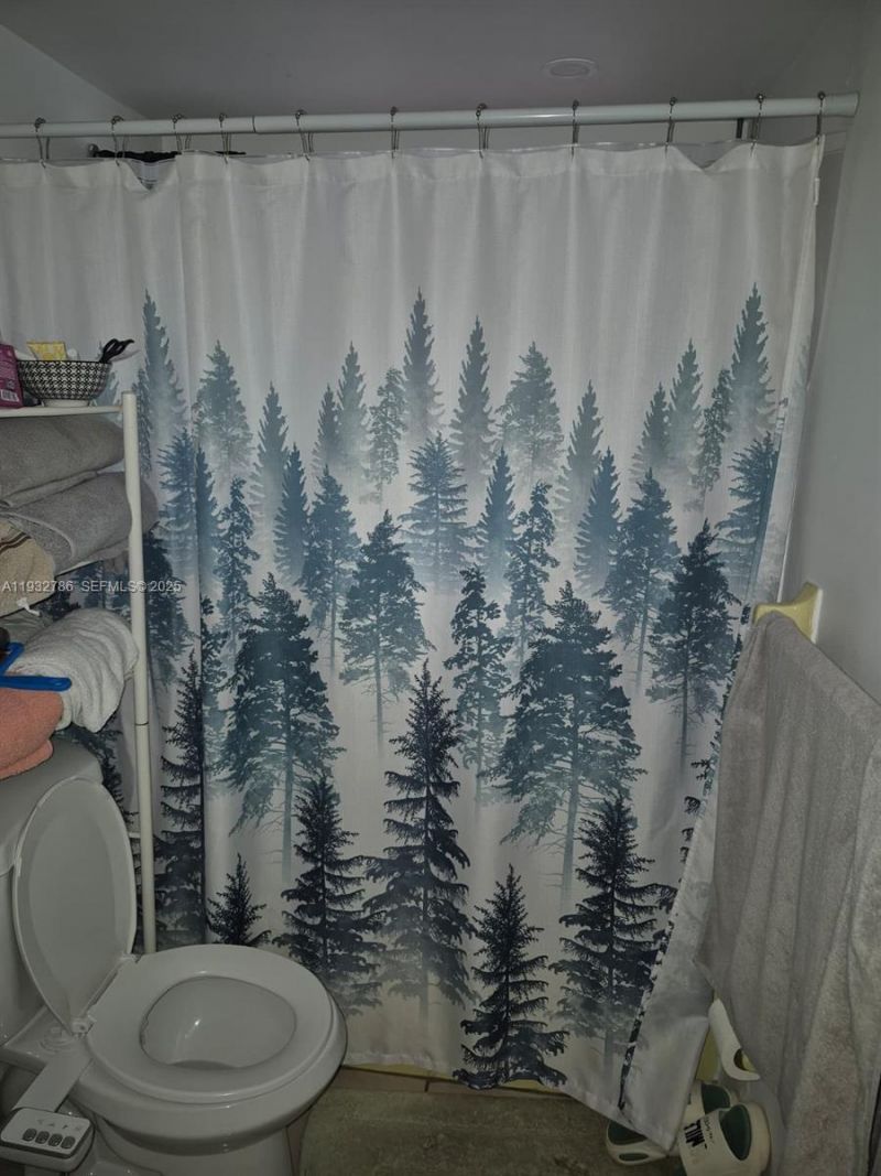 120 Royal Palm Rd, Unit 102, Hialeah Gardens, FL 33016 Photo