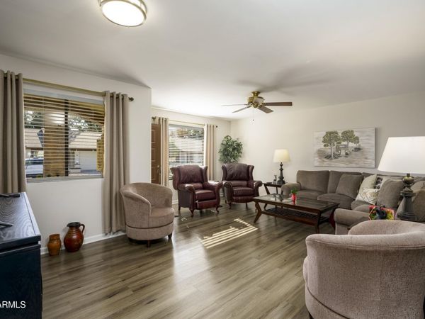 2064 S FARNSWORTH Drive, Unit 60, Mesa, AZ 85209