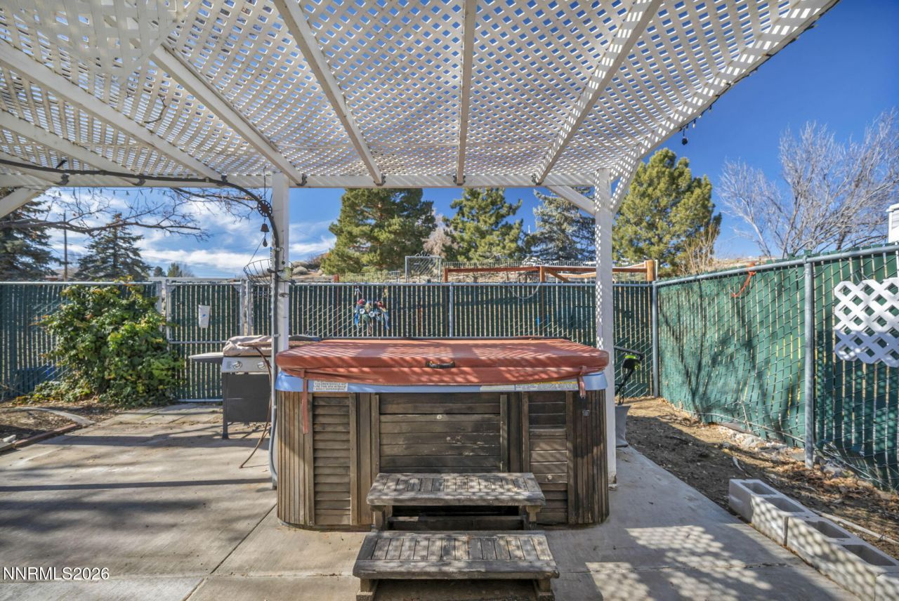 10200 Shiloh Drive, Reno, NV 89508 Photo