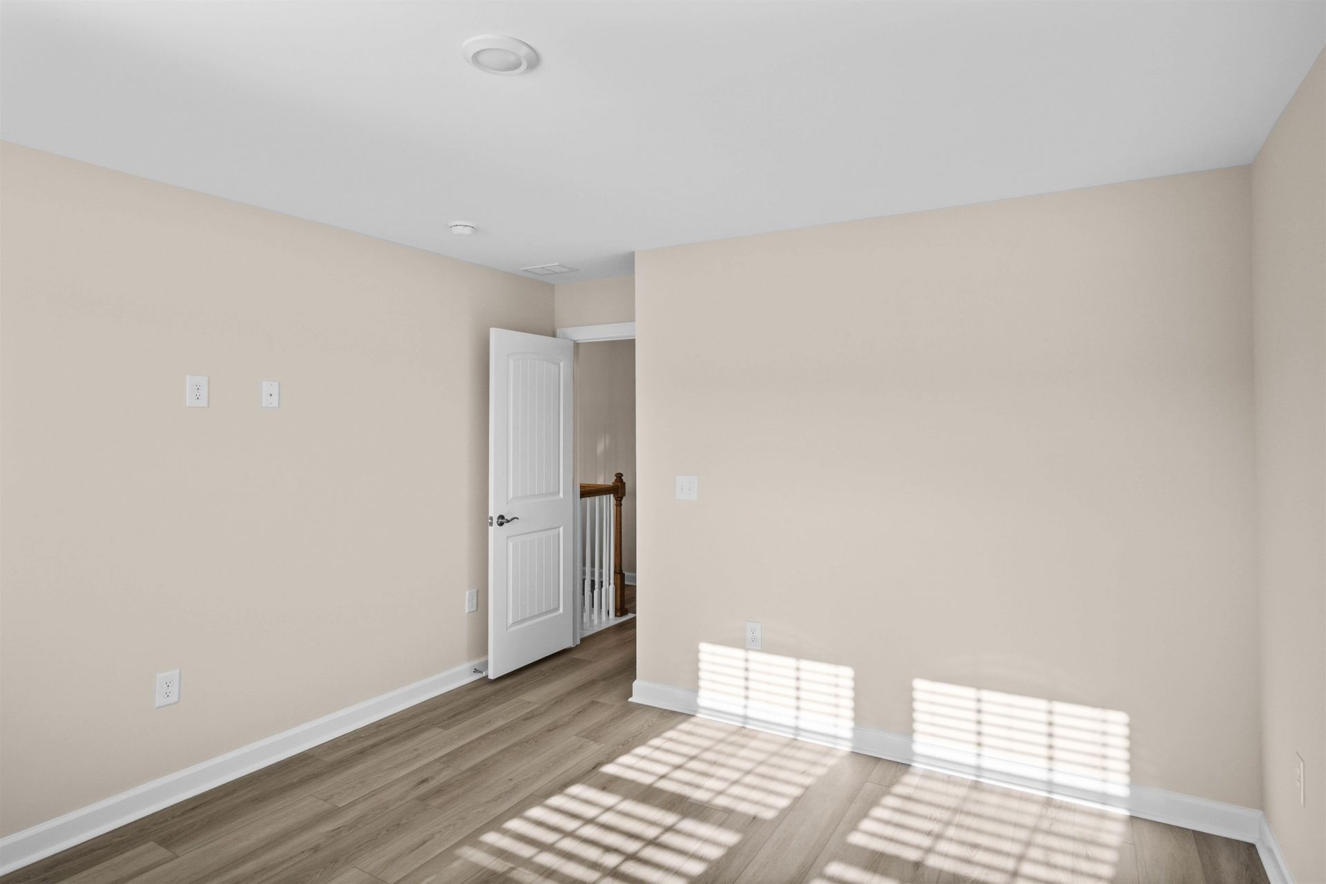 397 Starlit Way Photo 28