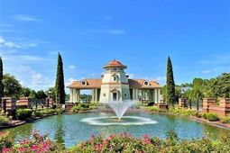 397 Starlit Way photo 4