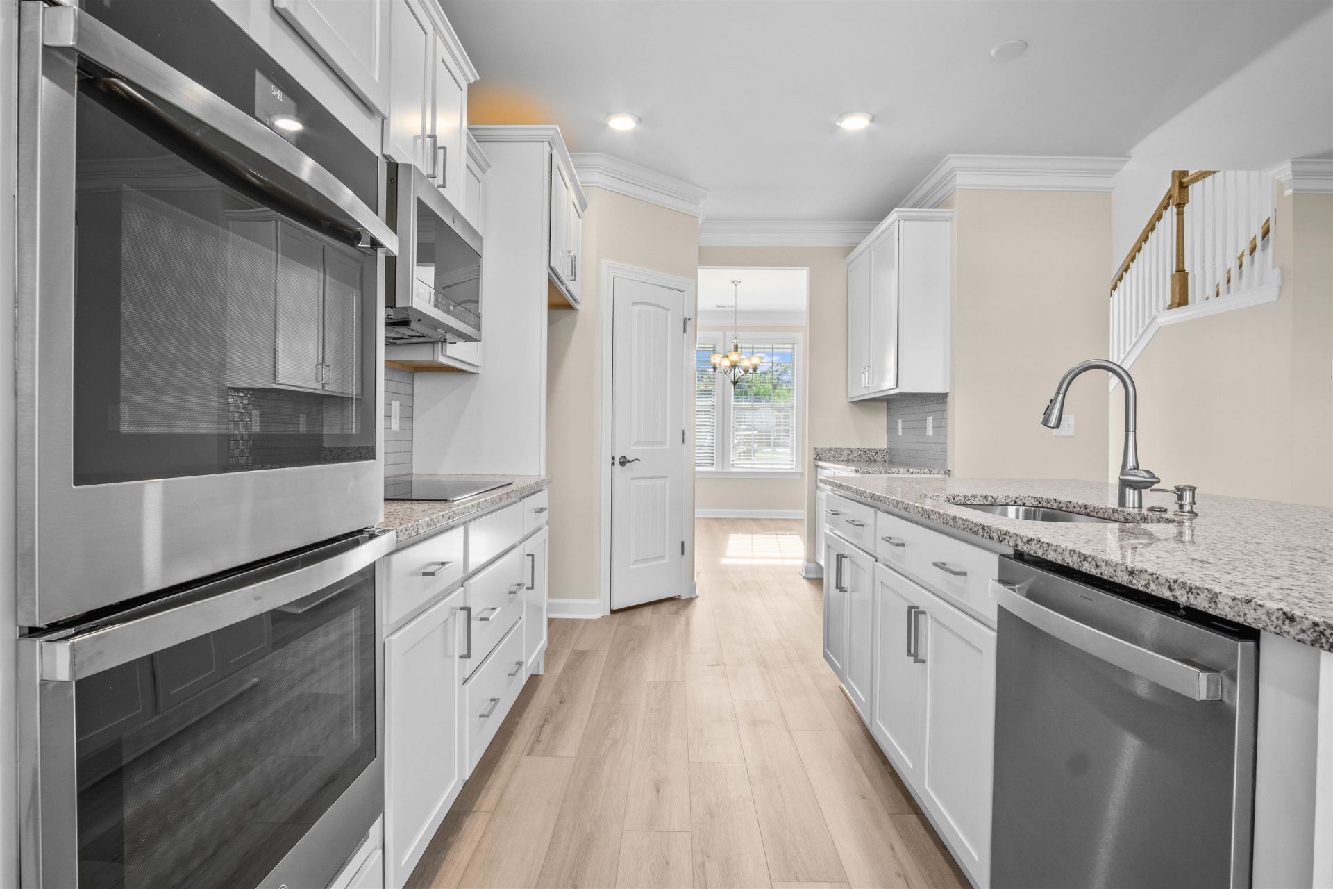 397 Starlit Way Photo 7