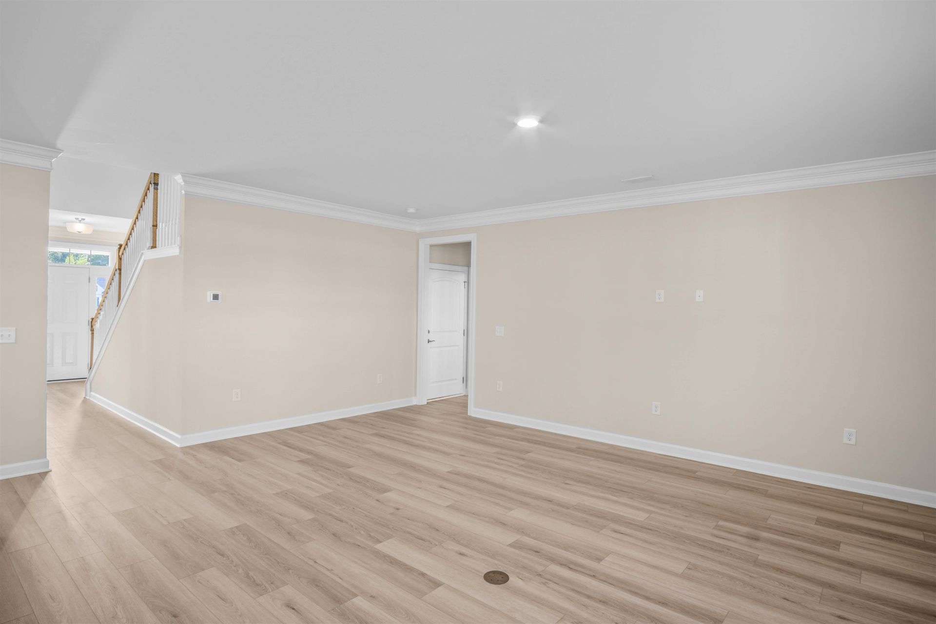 397 Starlit Way Photo 9