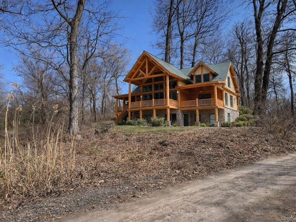 69 College Hill Road, Montrose, NY 10548