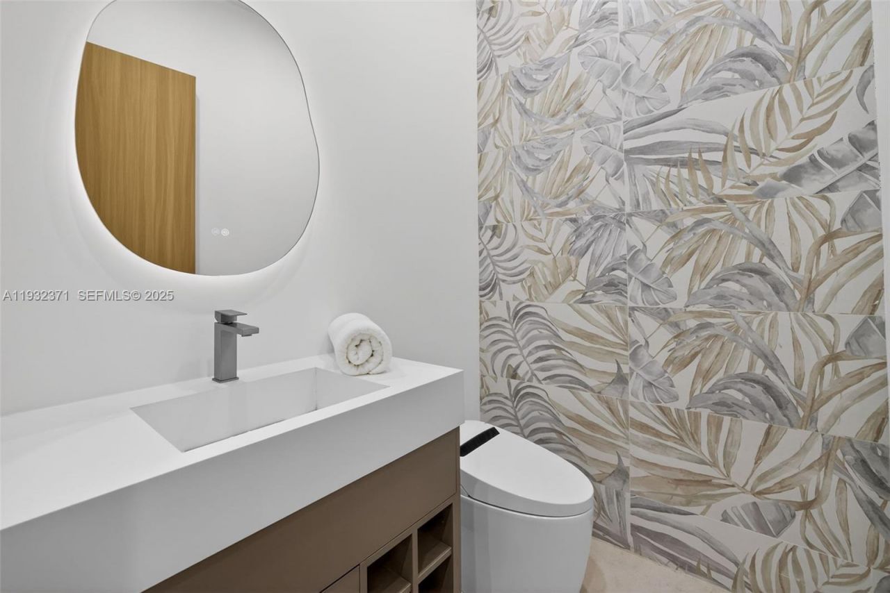 1013 SE 9th St, Fort Lauderdale, FL 33316 Photo