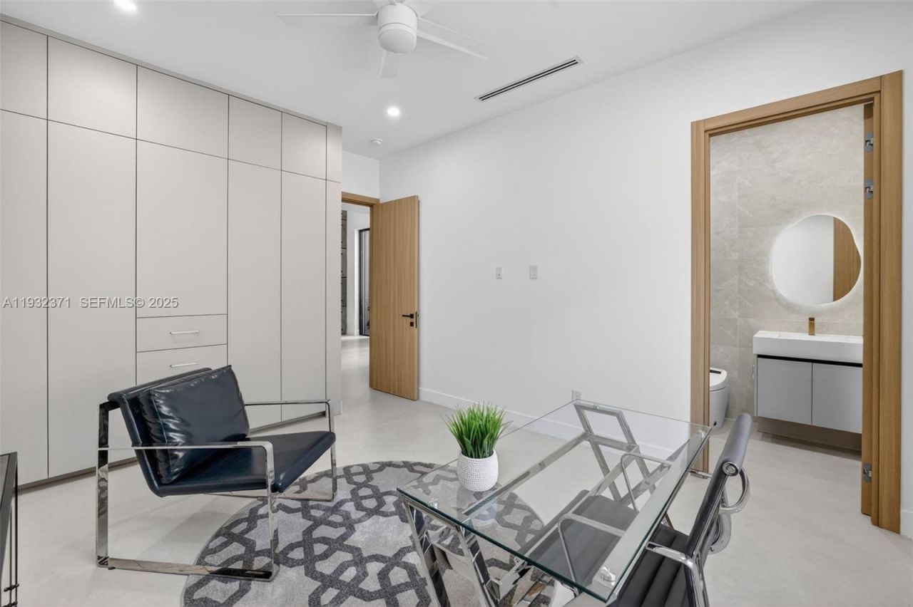 1013 SE 9th St, Fort Lauderdale, FL 33316 Photo