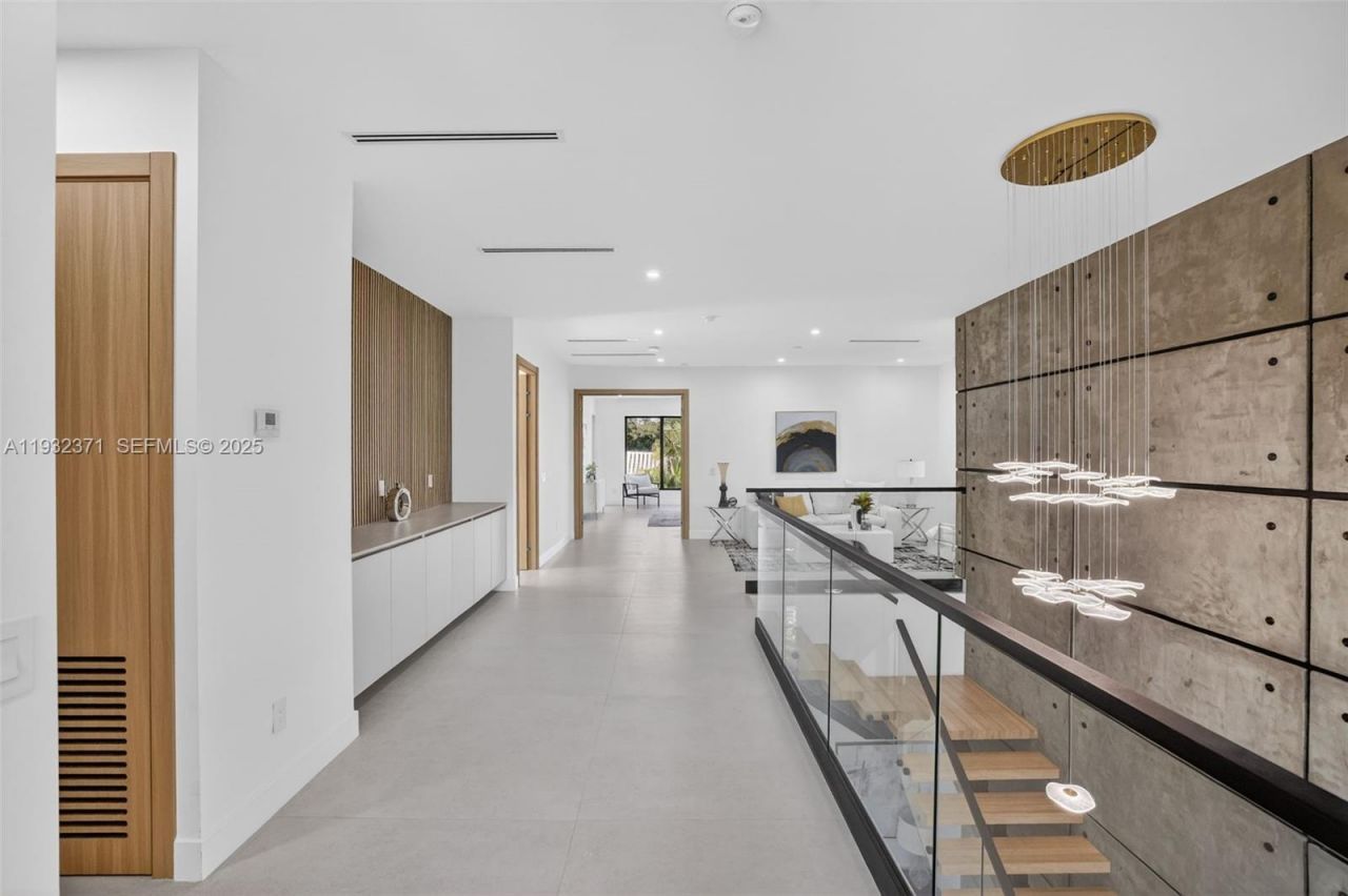 1013 SE 9th St, Fort Lauderdale, FL 33316 Photo