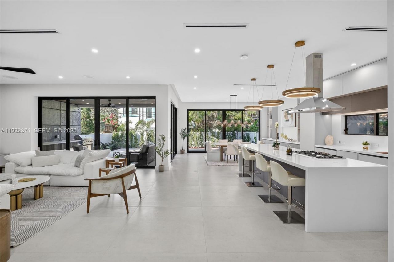 1013 SE 9th St, Fort Lauderdale, FL 33316 Photo