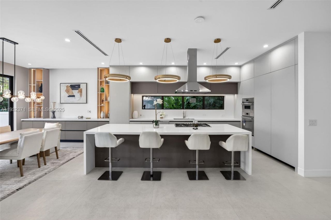 1013 SE 9th St, Fort Lauderdale, FL 33316 Photo