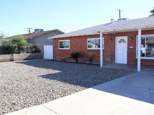 4251 W ROSE Lane, Phoenix, AZ 85019