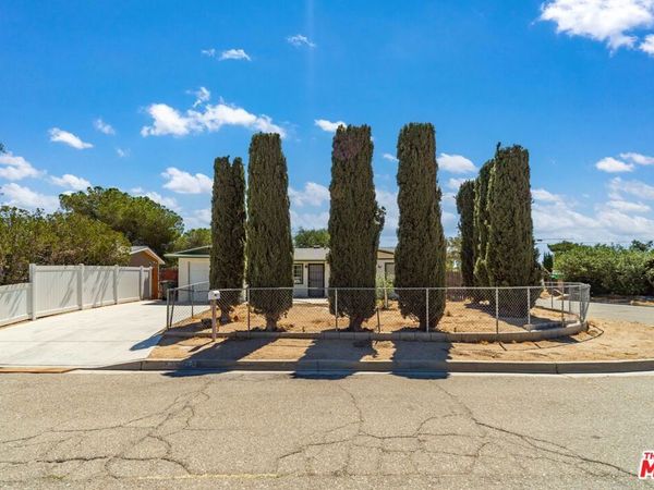 15872 Rexroth Street, Mojave, CA 93501